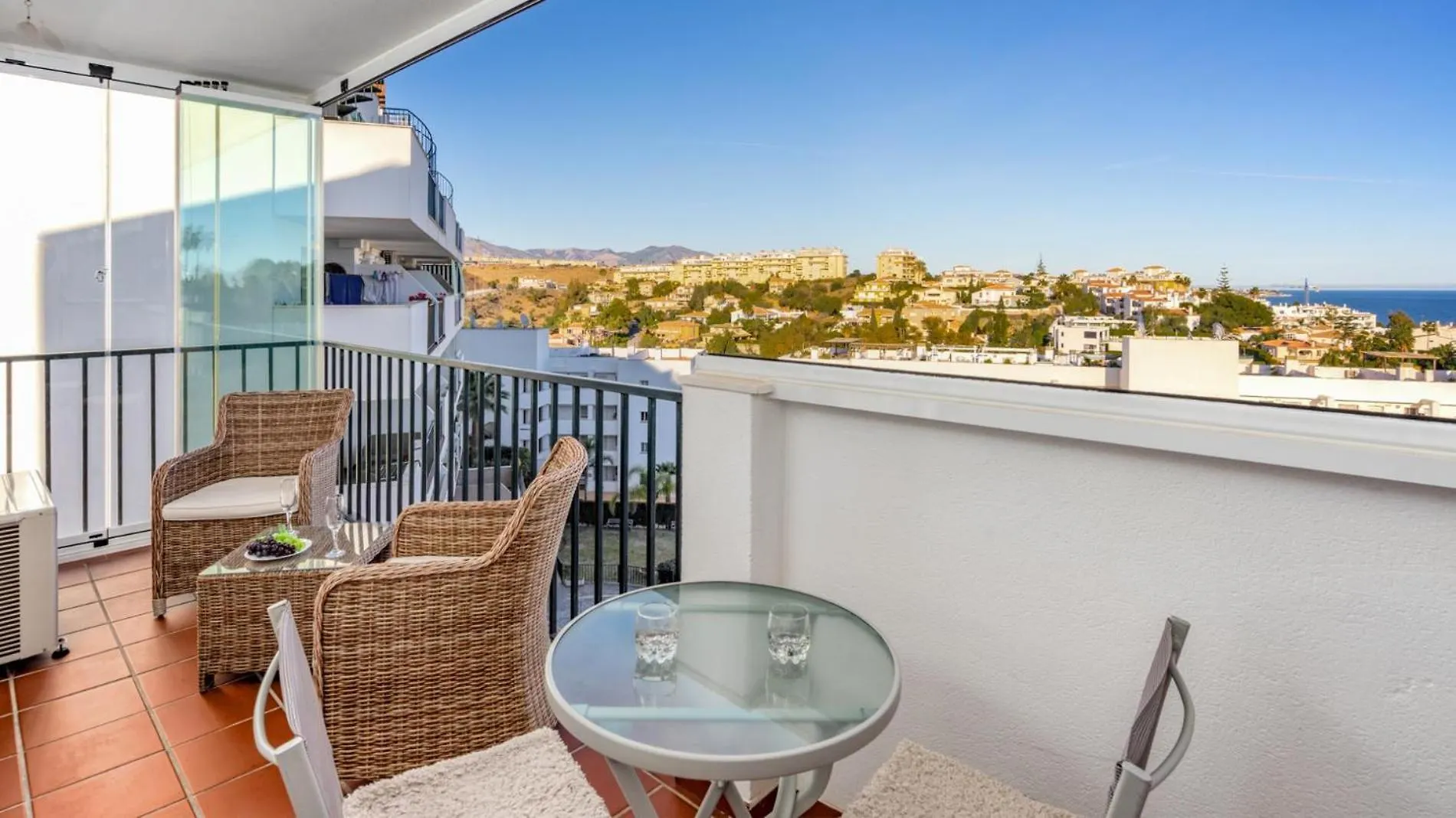 Mijas Retreat 2Brgarageseaview Apartment